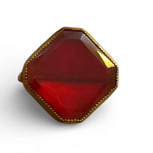 Antique Jewelry - Antique Red Glass Hexagon C Clasp Brooch